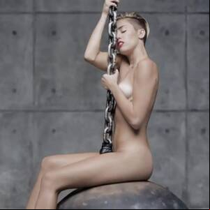 Miley Cyrus Peeing Porn - Miley Cyrus naked Wrecking Ball video delivered 19.3 million views across  VEVO in 24 hours - Mirror Online